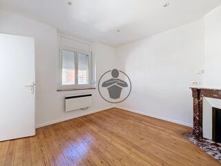  Appartement à louer 2 pièces 45 m²