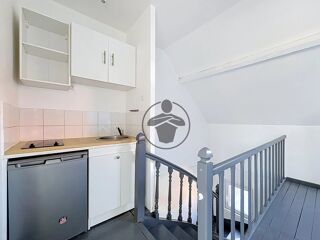 Appartement à louer 2 pièces 27 m²