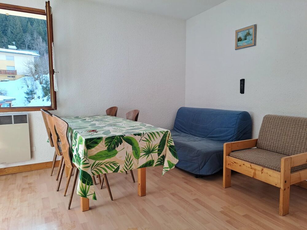 MIJOUX : T3 de 54 m² au centre du village