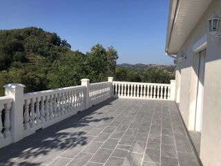  Maison  vendre 7 pices 205 m