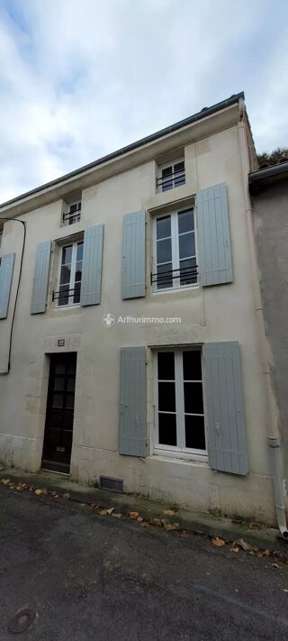  Appartement à louer 3 pièces 45 m²