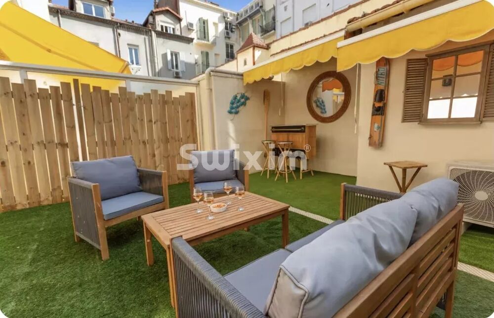 Vente Appartement APPARTEMENT - TERRASSE - CENTRE-VILLE. Cannes