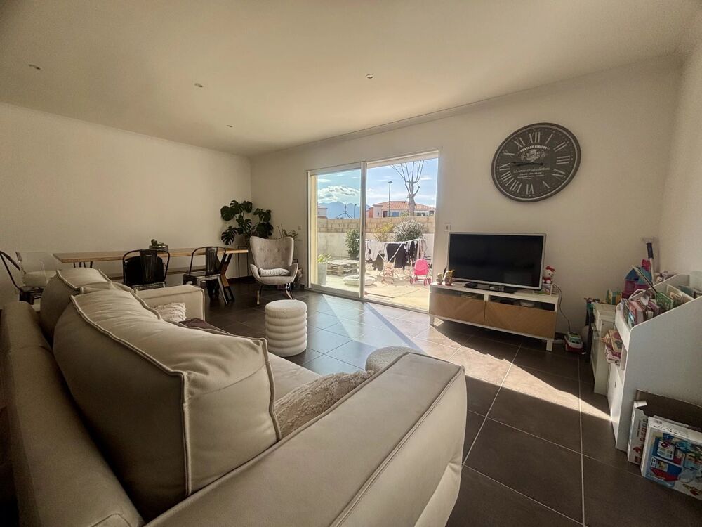 Maison en 3 faces avec piscine