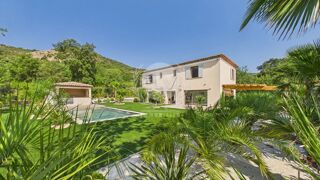 Maison à vendre 6 pièces 194 m²