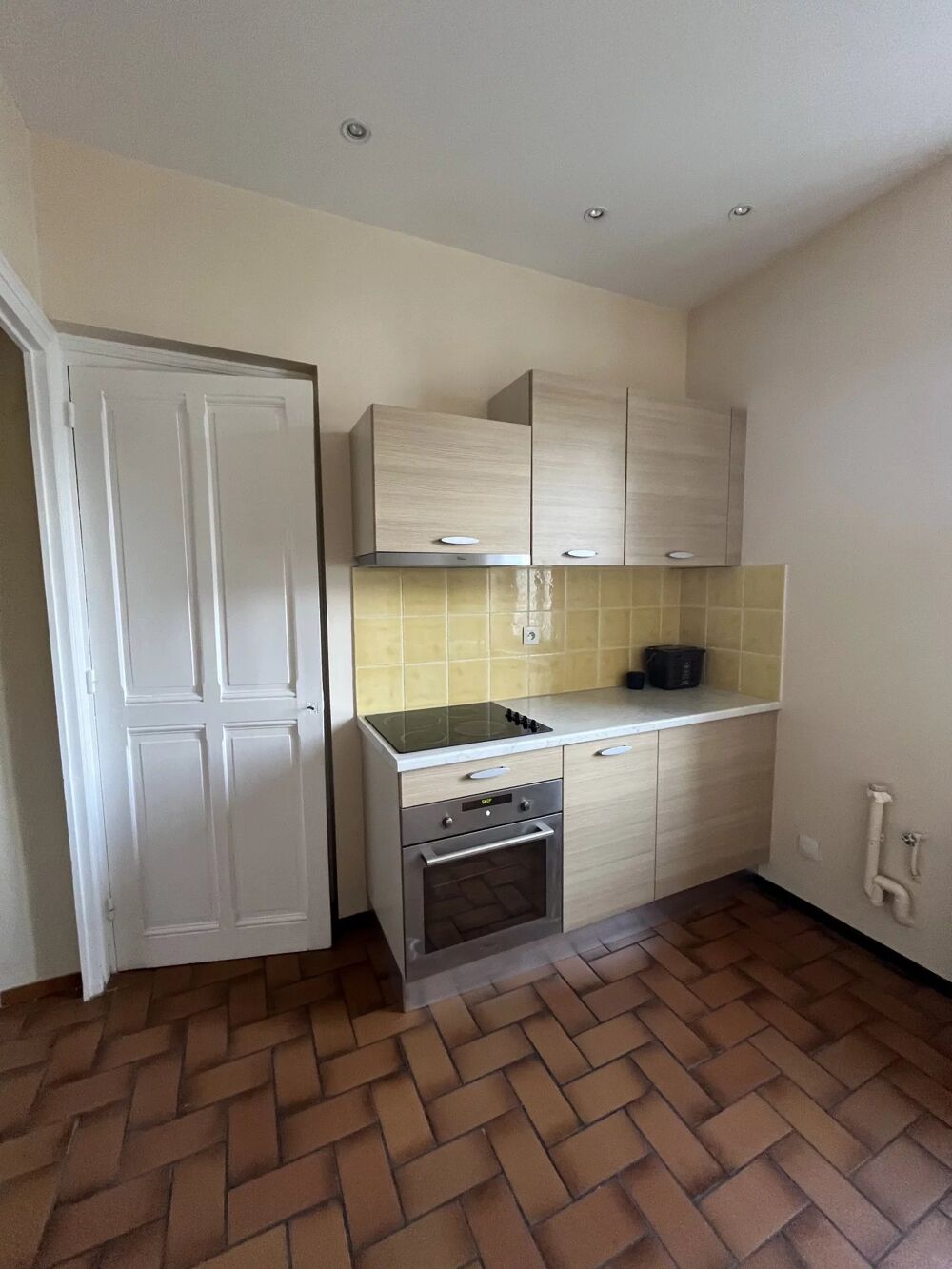 Location Appartement Grenoble - Ile Verte - Grand studio de 34m² avec cuisine séparée Grenoble