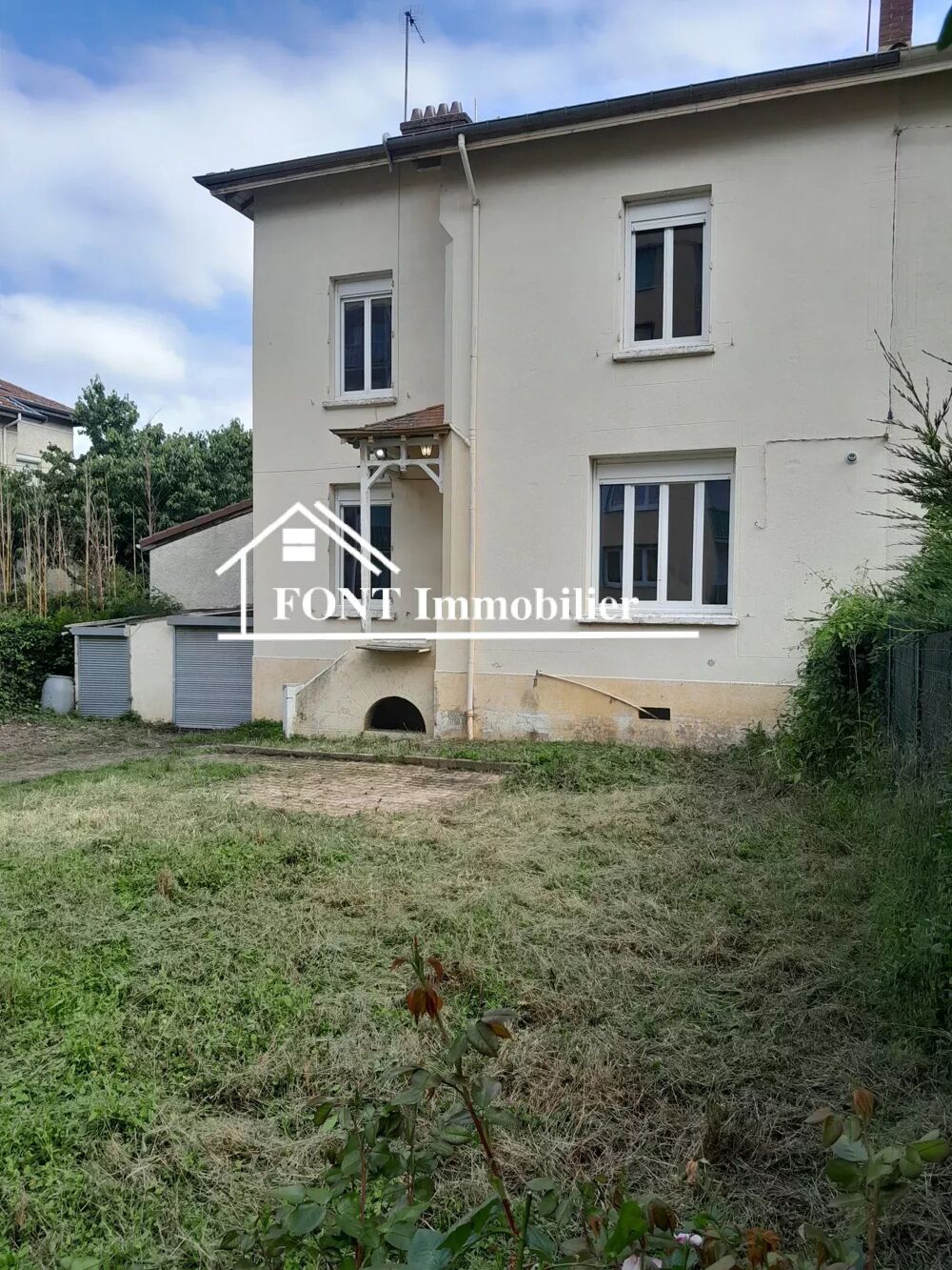 Vente Maison SAINT-CHAMOND, MAISON SUR  BEAU TERRAIN PLAT Saint-chamond