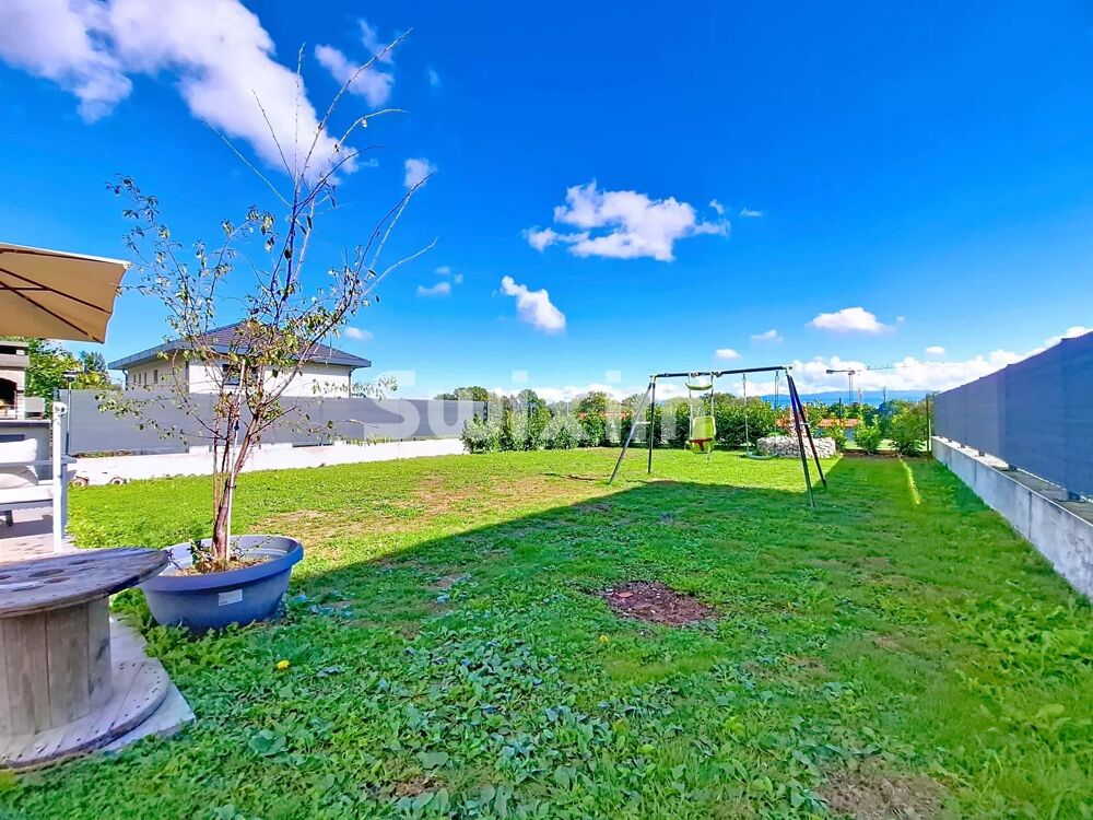 � vendre  Maison P�ron (01630)