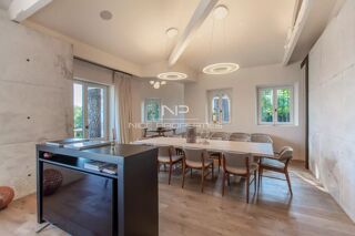  Villa � vendre 12 pi�ces 360 m�