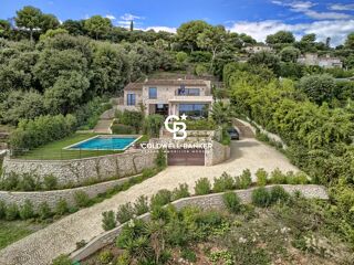  Villa à vendre 7 pièces 260 m²