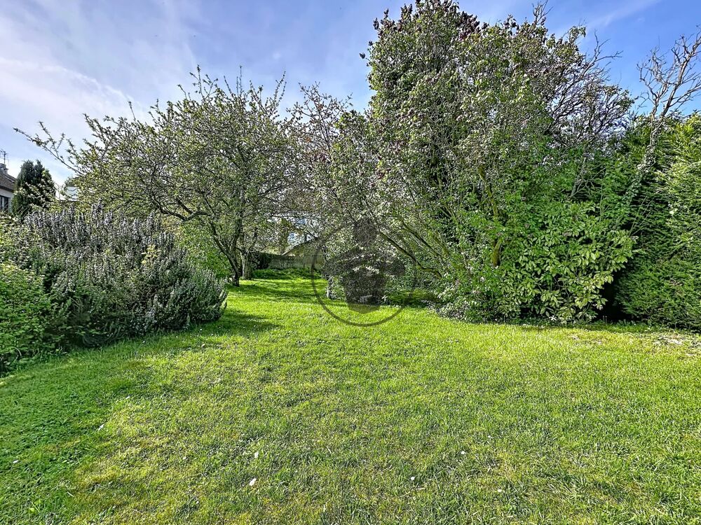 Vente Maison Maison familiale avec jardin et garage – Quartier Remicourt Saint-quentin