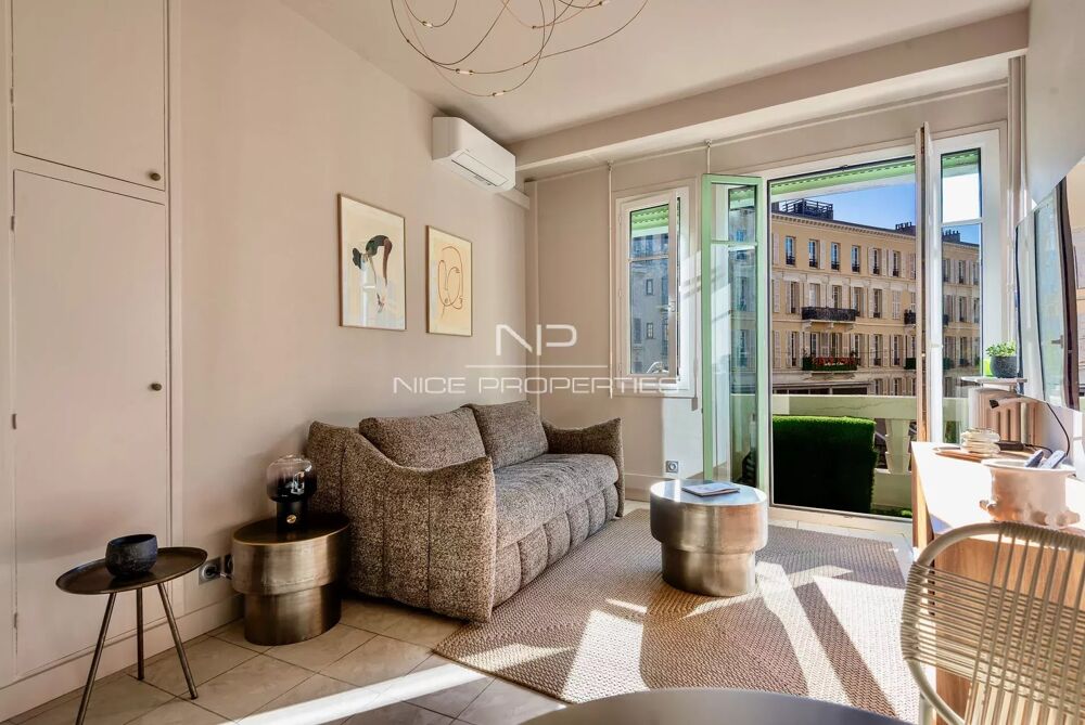 Vente Appartement Carré d'or, beau 2 pièces rénové à 2 pas de la mer Nice
