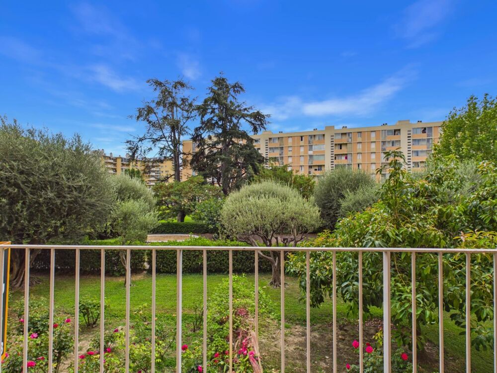 Vente Appartement Appartement 3/4 pièces balcon, cave et parking collectif – Nice Nice