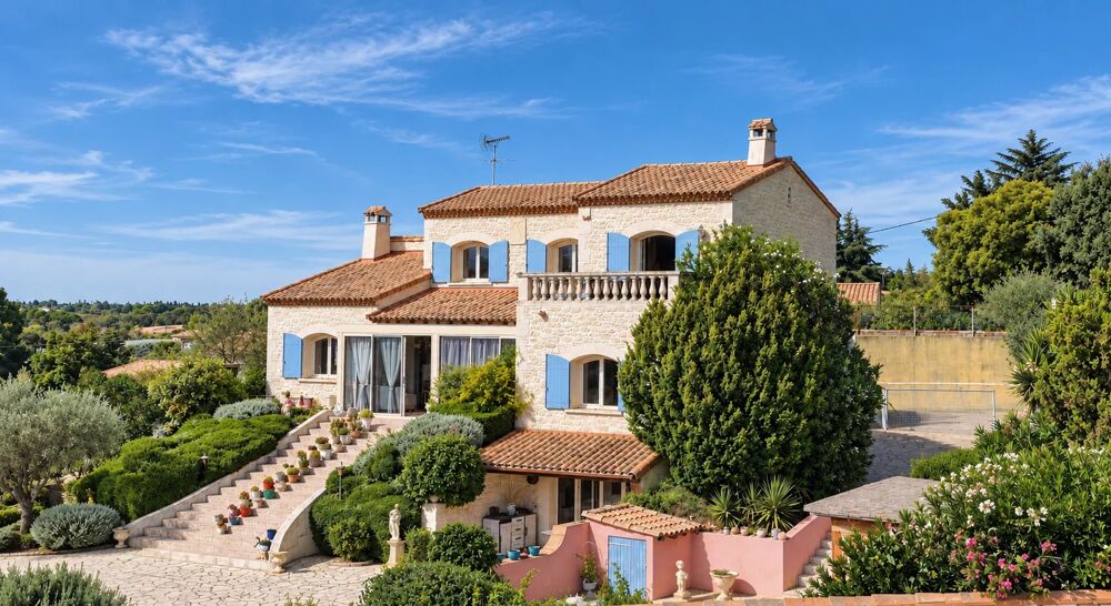Vente Maison SAINT-GILLES – VILLA DE 181 M² AVEC PISCINE, SOUS-SOL DE 120 M² Saint-gilles