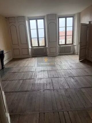  Appartement à louer 4 pièces 122 m²