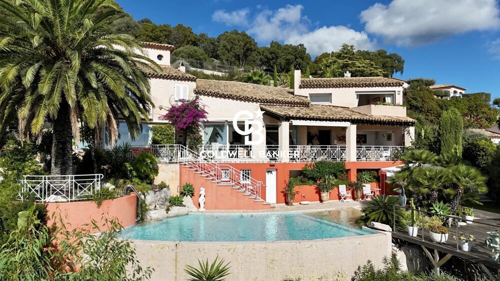 Vente Maison CAVALAIRE-SUR-MER – PROPRIÉTÉ DE CARACTÈRE AVEC VUE PANORAMIQUE, Cavalaire-sur-mer