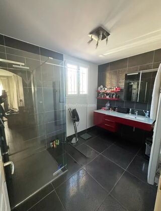  Maison � vendre 7 pi�ces 258 m�