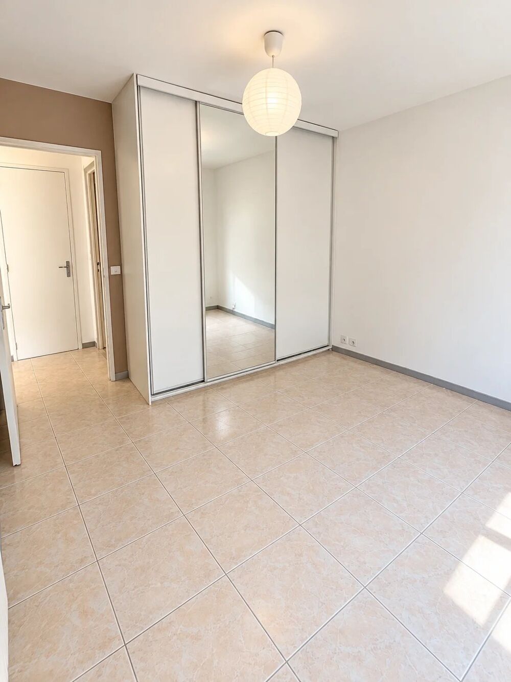 Vente Appartement À VENDRE – NICE LA MADELEINE | 2 PIÈCES AVEC GRANDE TERRASSE, VU Nice