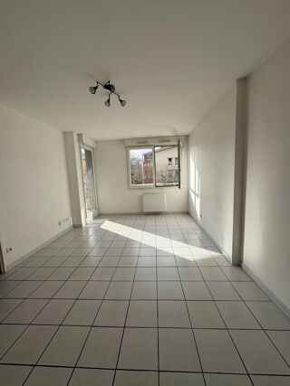  Appartement � louer 2 pi�ces 45 m�