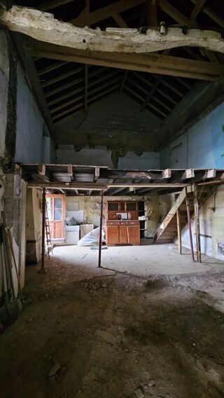  Maison  vendre 1 pice 94 m