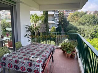  Appartement  vendre 5 pices 141 m