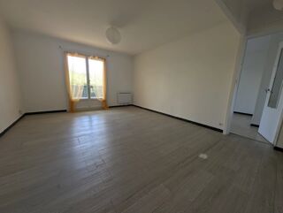  Appartement à louer 3 pièces 57 m²