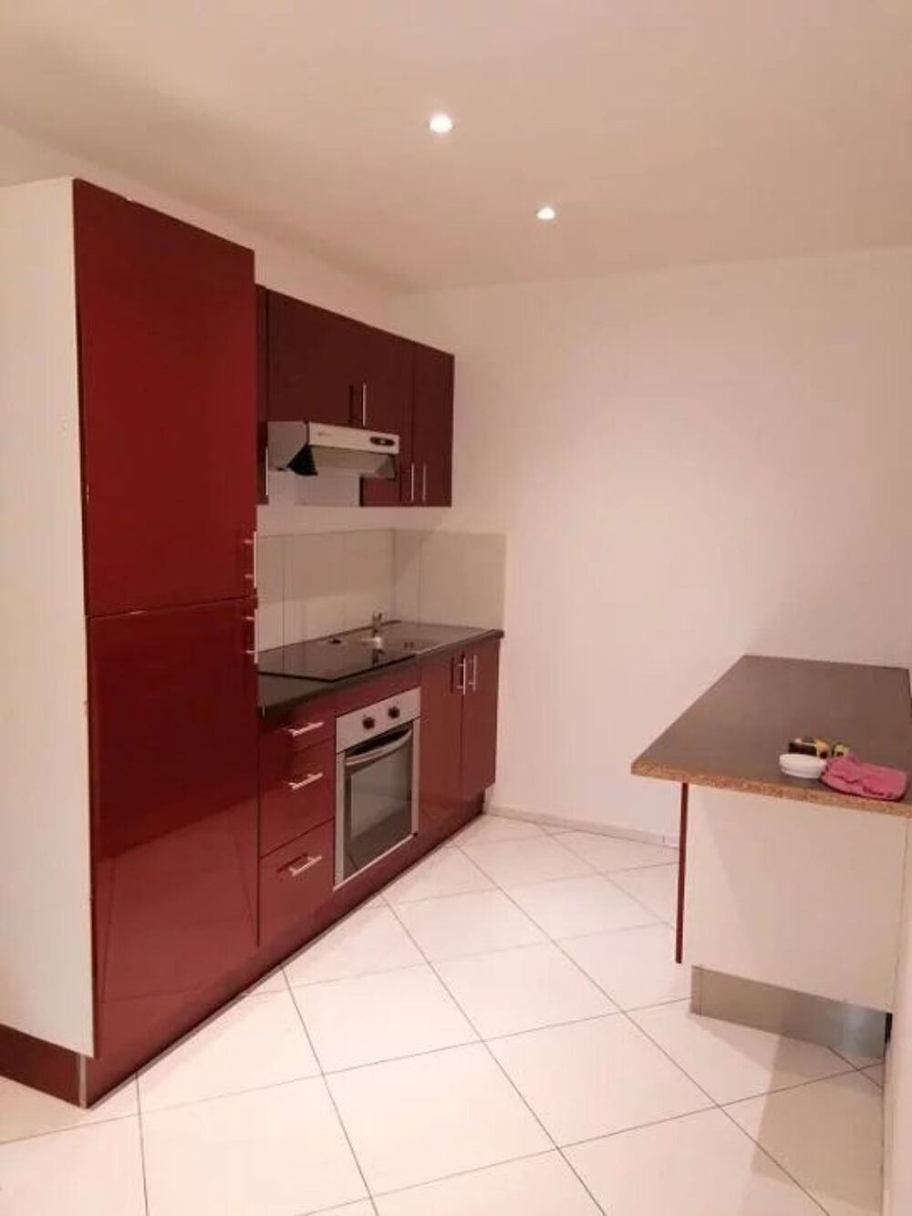 Location Appartement Deux pièces de 39m² avec une cave Vallauris