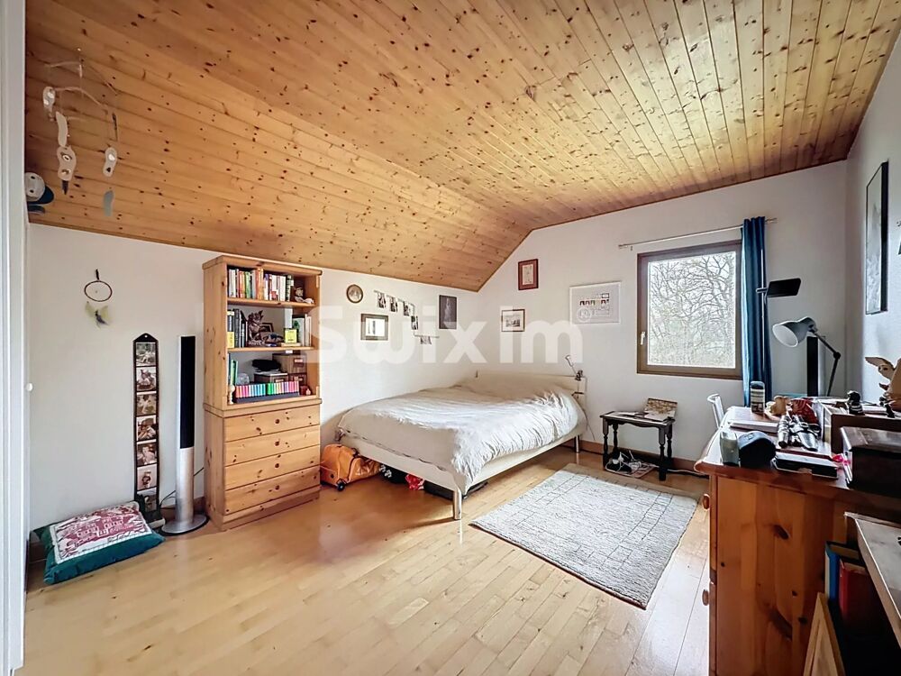 � vendre  Maison Divonne-les-Bains (01220)