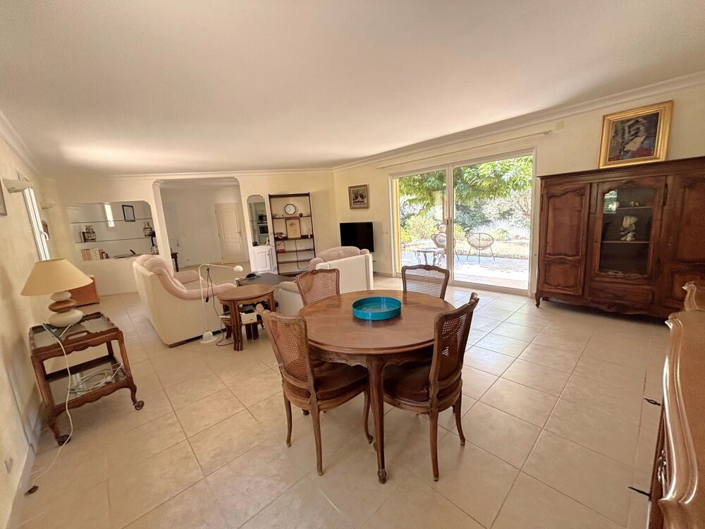 Vente Maison DRAGUIGNAN VILLA PLAIN PIED T5 132 M2  3 CHAMBRES PISCINE GARAGE Draguignan