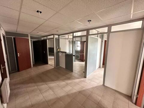 A Louer  -Local pro - Vienne Centre Ville 38200 956 38200 Vienne