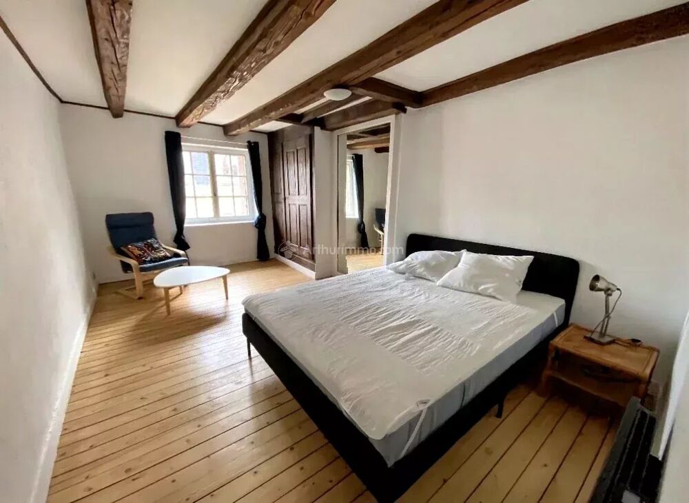 - Logement T2 meublé trés bon état au centre de Vienne