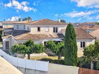 Vente Maison Maison de 168 m² avec 4 chambres, garage et 736 m² de terrain Le grau-du-roi