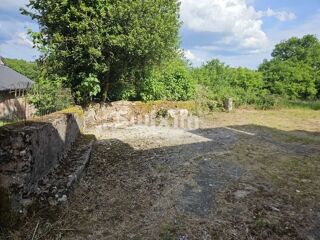 Vente Maison Maison à rénover avec 5 500 m² de terrain, calme, beau potentiel Quarré-les-tombes