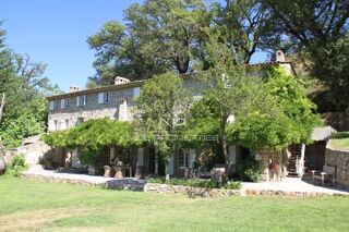  Villa � vendre 9 pi�ces 570 m�