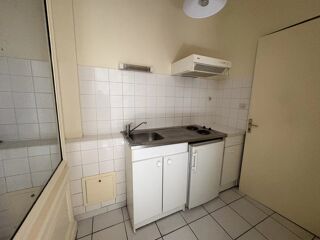  Appartement à louer 1 pièce 30 m²