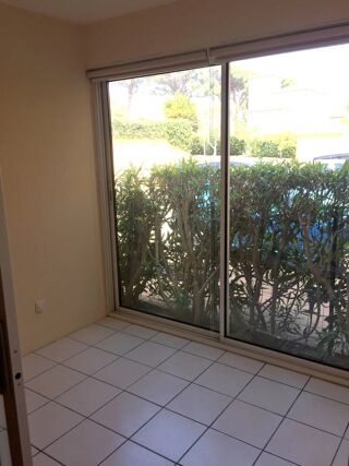  Appartement à louer 2 pièces 28 m²