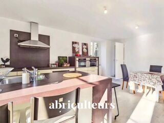  Maison � vendre 7 pi�ces 165 m�