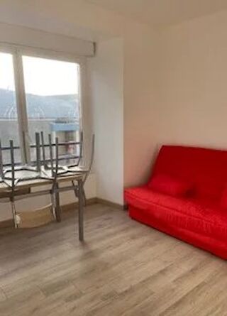  Appartement à louer 1 pièce 19 m²