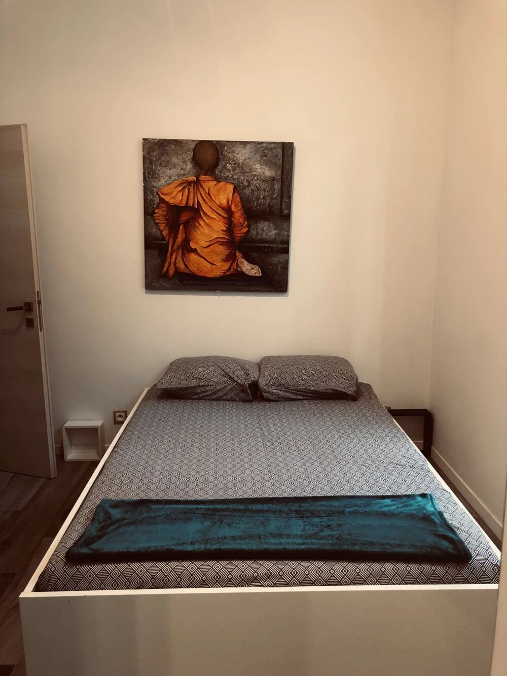 Location Appartement Chambre avec accès piscine sur le jardin Nice