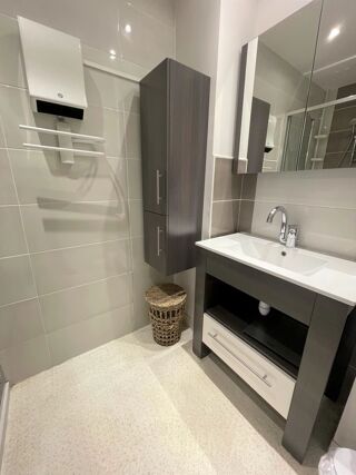  Appartement à louer 3 pièces 67 m²