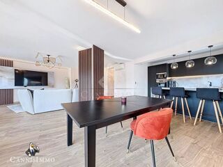  Appartement � vendre 4 pi�ces 110 m� Cannes