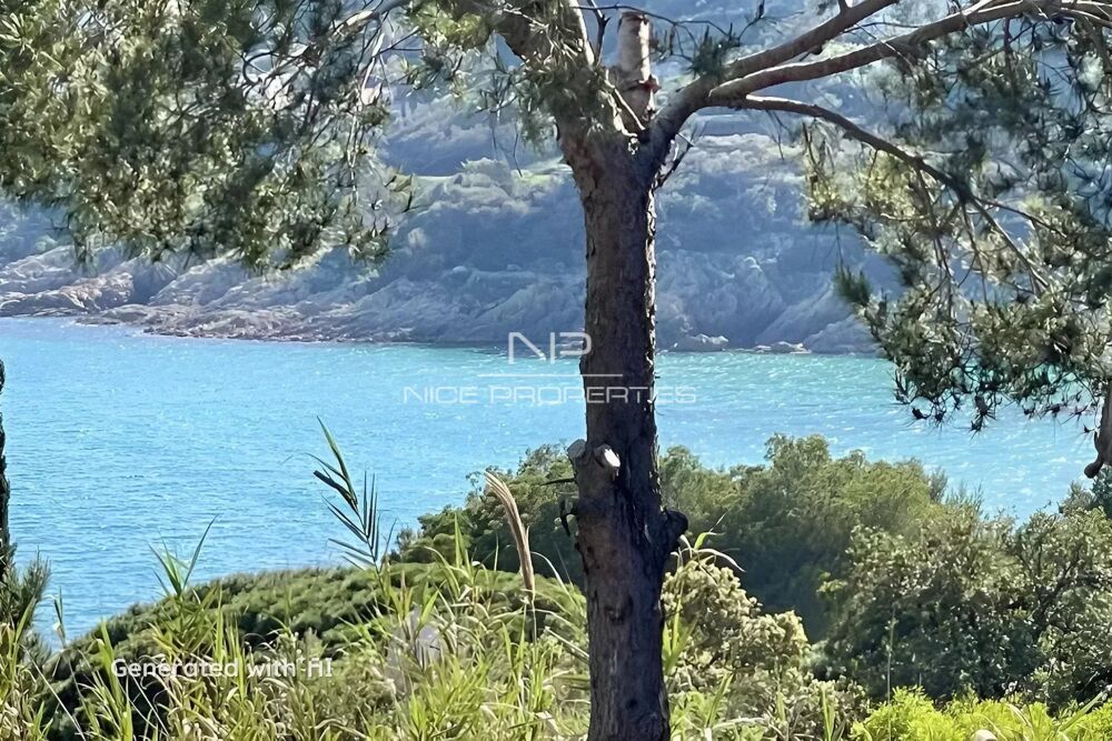 Villa à Ramatuelle, dans un domaine privé et à seulement 300 mèt
