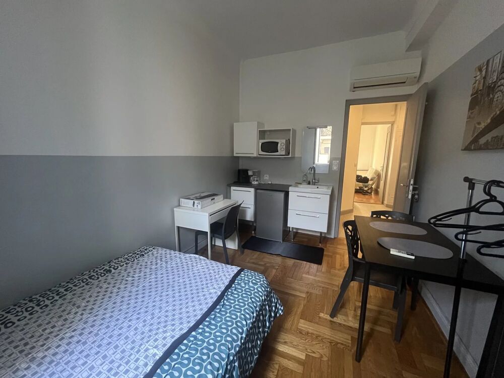 Location Appartement CHAMBRE MEUBLÉE AVEC KITCHENETTE PRIVATIVE – 650 euros CC Nice