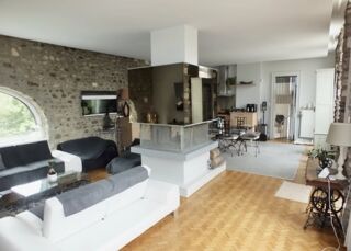  Maison à vendre 6 pièces 196 m²