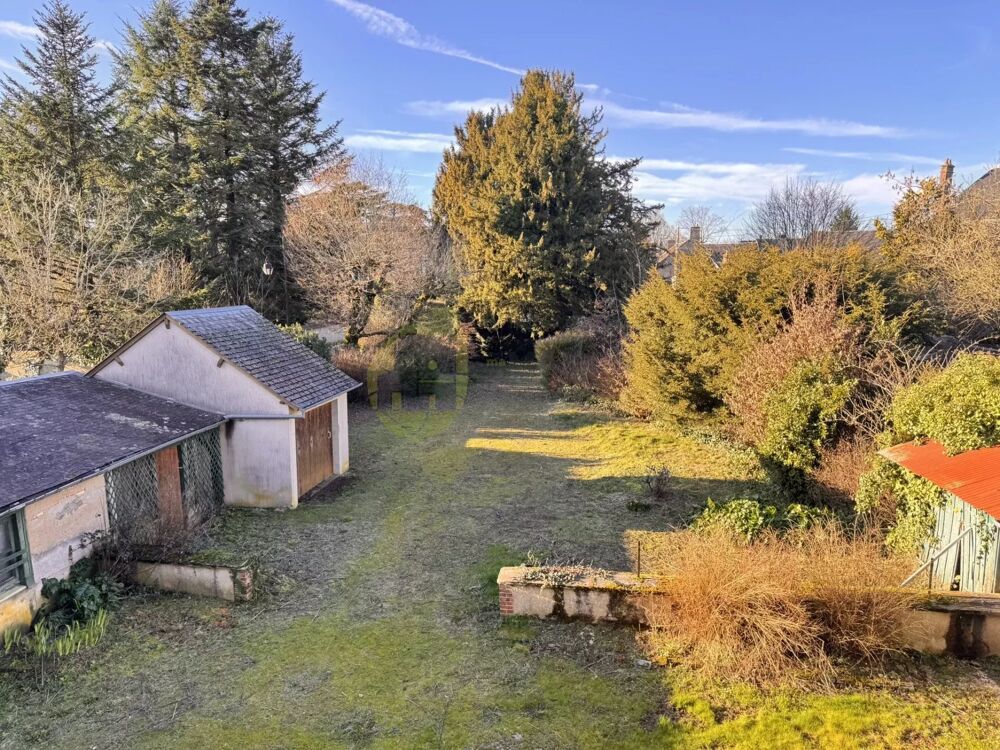 Vente Immeuble Ensemble immobilier avec local professionnel loué – Henrichemont Henrichemont