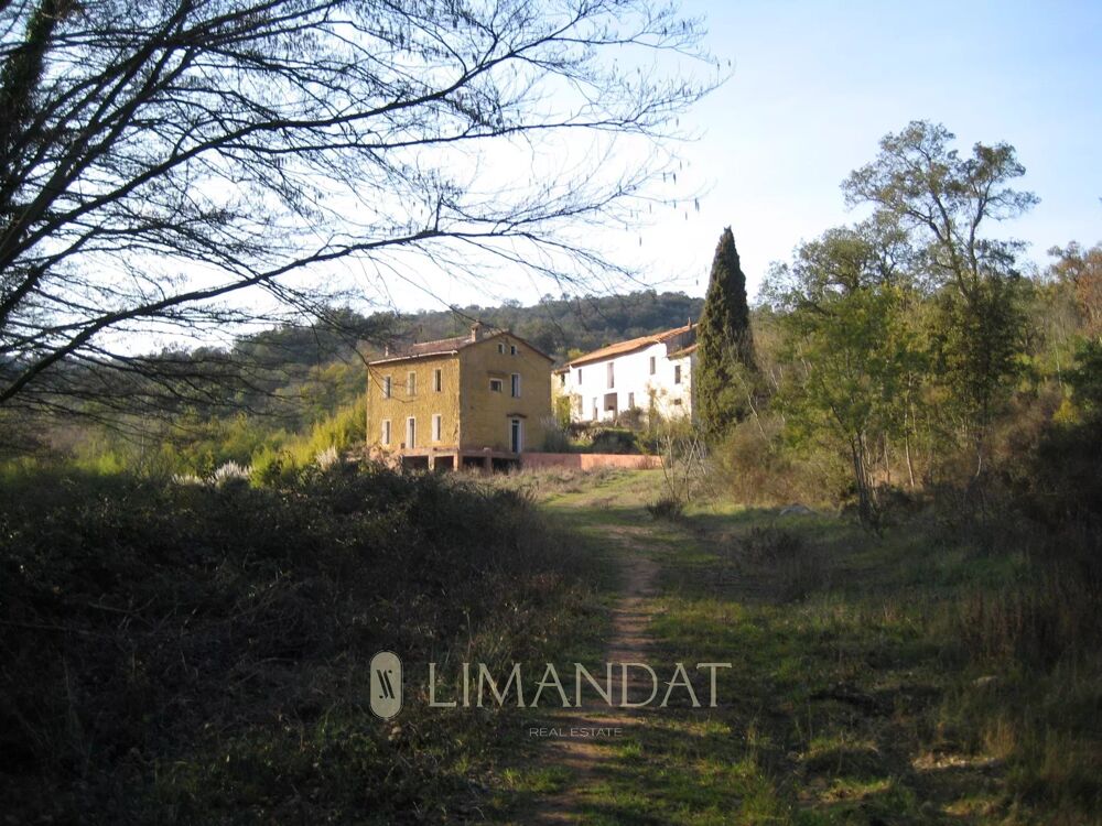 Vente Maison À RÉNOVER – Propriété exclusive de 930 m² Les adrets-de-l'estérel
