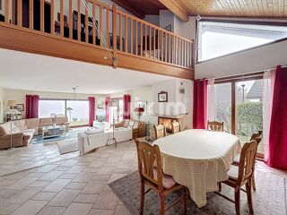  Maison � vendre 7 pi�ces 247 m�