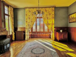  Maison � vendre 7 pi�ces 231 m�