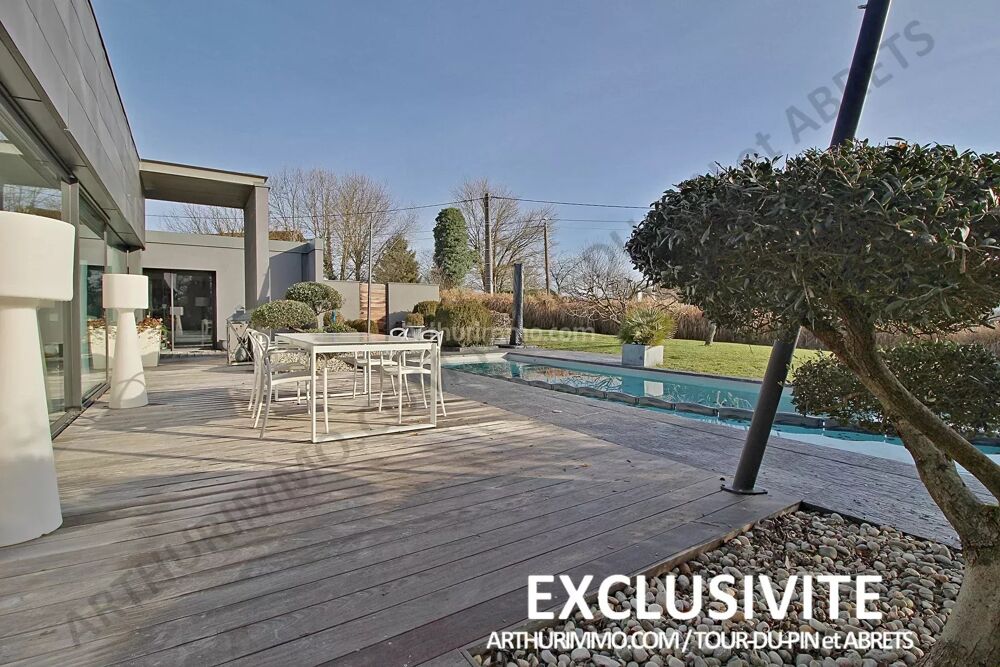 � vendre  Maison La Tour-du-Pin (38110)