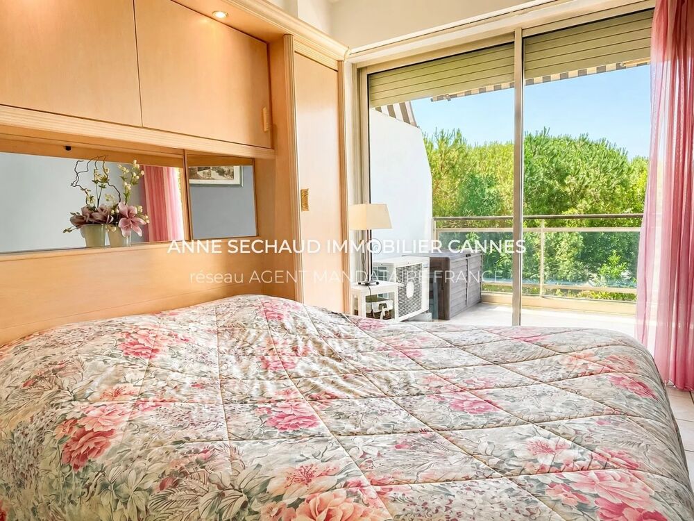 Vente Appartement EXCLUSIVITÉ – CANNES, PLAGES DU MIDI – SUPERBE 2 PIÈCES EN FRONT Cannes