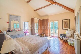  Maison � vendre 10 pi�ces 360 m�